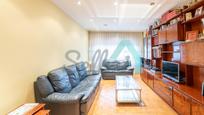 Living room of Flat for sale in Oviedo   with Heating, Parquet flooring and Terrace