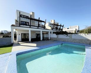 Swimming pool of Single-family semi-detached for sale in Estepona  with Air Conditioner, Heating and Terrace