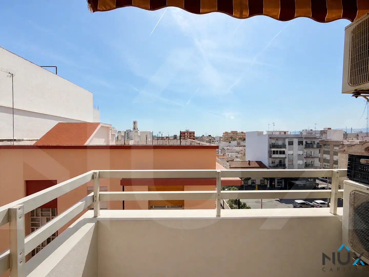 Terrassa de Pis en venda en Sagunto / Sagunt amb Aire condicionat, Calefacció i Balcó