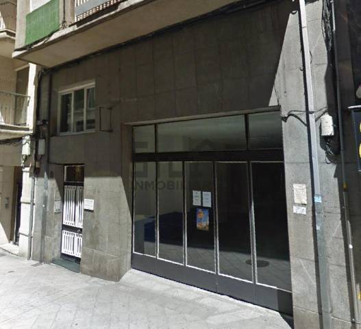 Local comercial en Alquiler en AVDA. HABANA en Centro