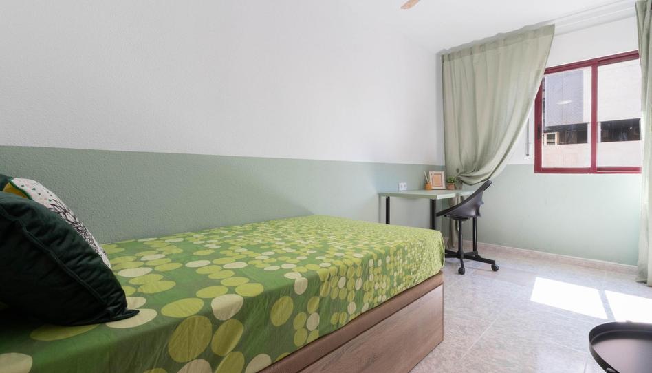 Foto 1 de Pis per a compartir a Calle Devesa, Altozano - Conde Lumiares, Alicante