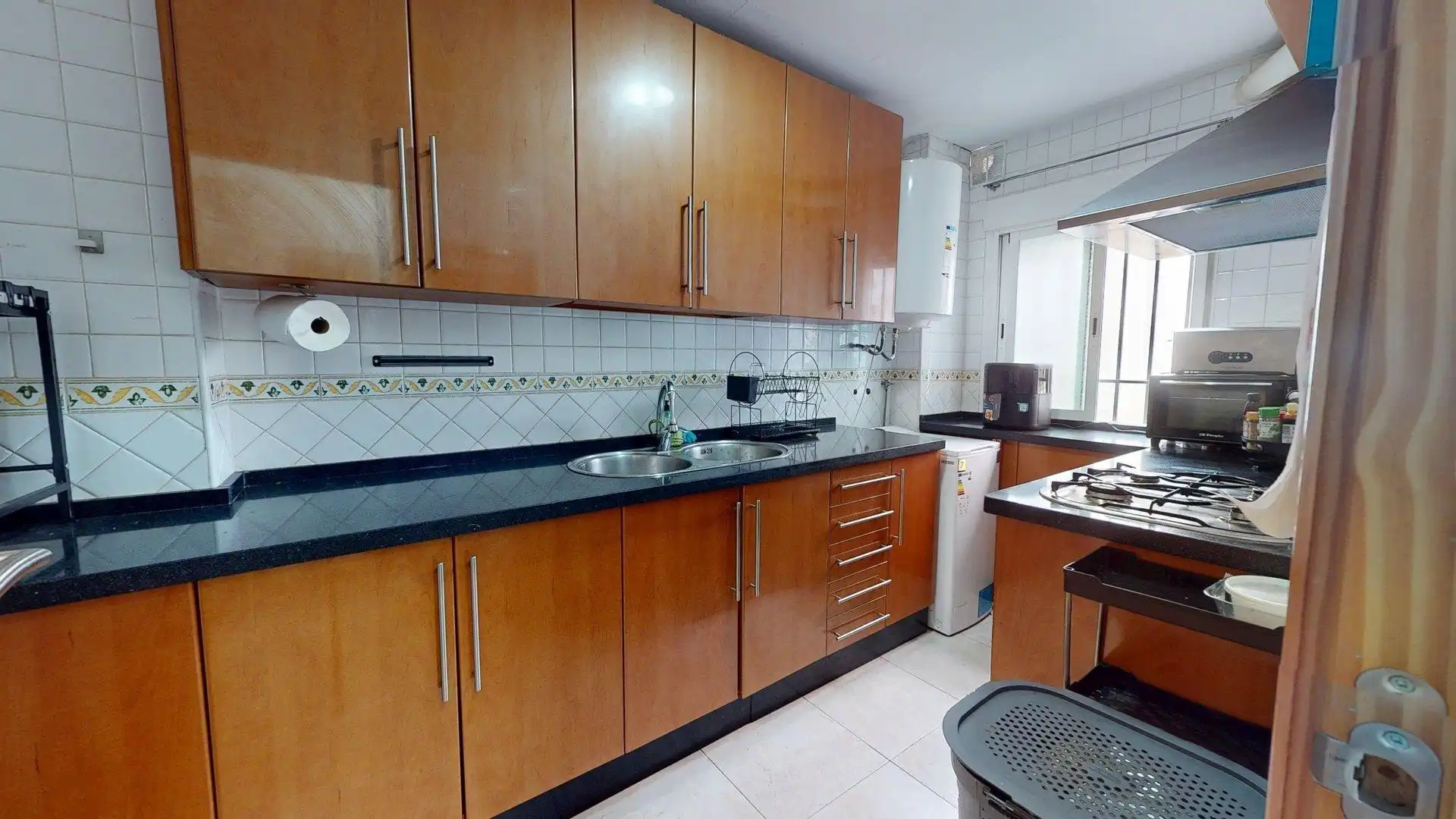 Kitchen of Flat for sale in Córdoba  with Air Conditioner, Terrace and Storage room