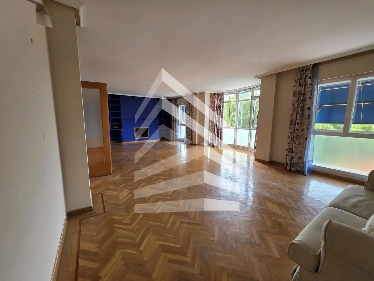 Dúplex con terraza en venta en Calle de Luis de Astrana Marín, imagen 5