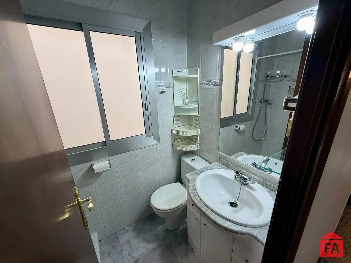 Baño de Casa adosada en venta en El Vendrell con Terraza y Trastero