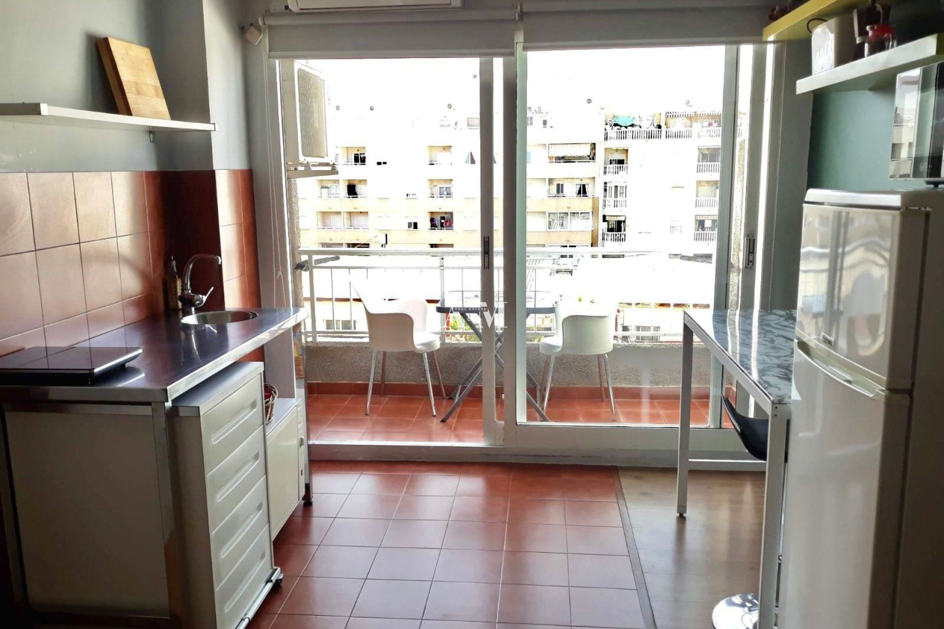 Kitchen of Flat to rent in Torrevieja  with Air Conditioner, Heating and Furnished