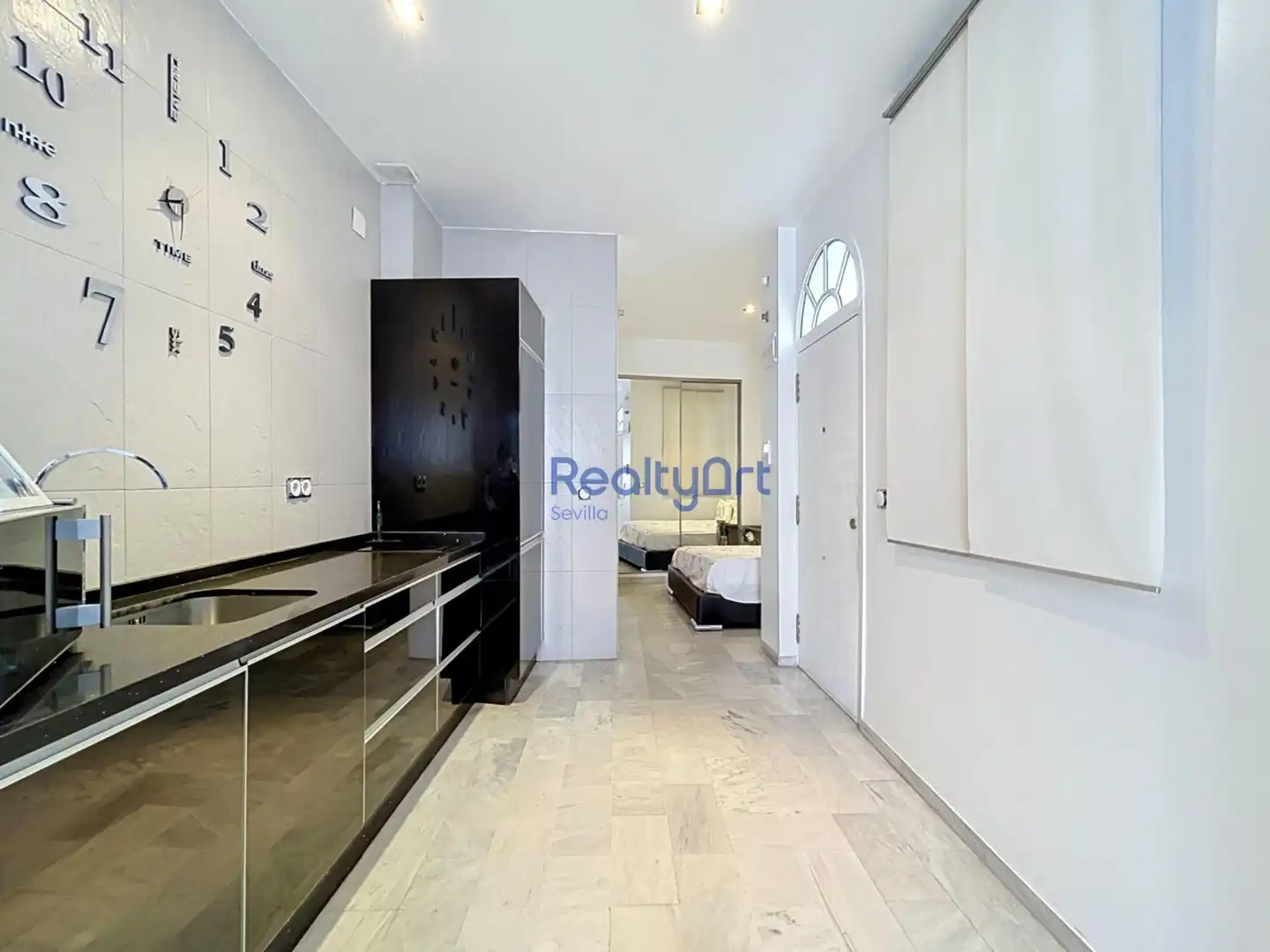 Exterior view of Attic for sale in Sevilla  with Air Conditioner, Terrace and Furnished