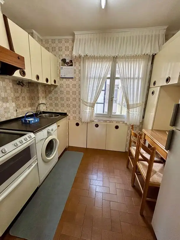 Kitchen of Flat for sale in Bilbao   with Heating and Furnished