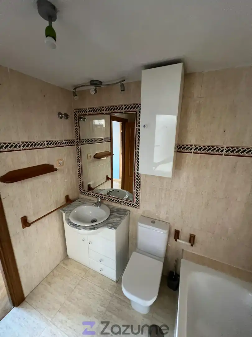 Badezimmer von Wohnung zur Miete in Brunete mit Klimaanlage, Heizung und Parkett