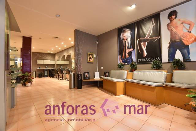 Local comercial en Alquiler en Carrer de l'Onze de Setembre, 3 en Centre
