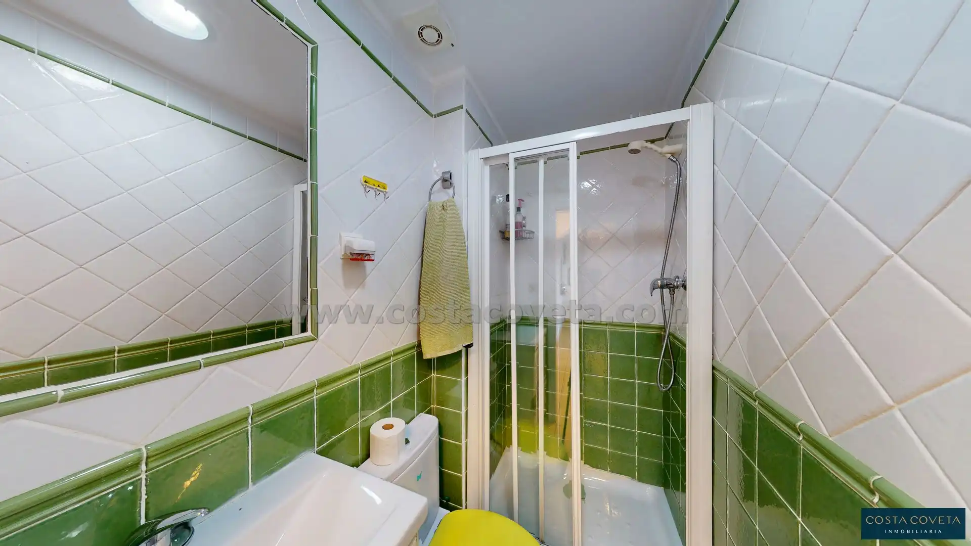 Bathroom of Apartments for sale in El Campello  with Air Conditioner, Terrace and Swimming Pool