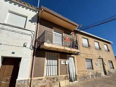 Doppelhaushälfte zum Verkauf in Travesía Jorge Vigon