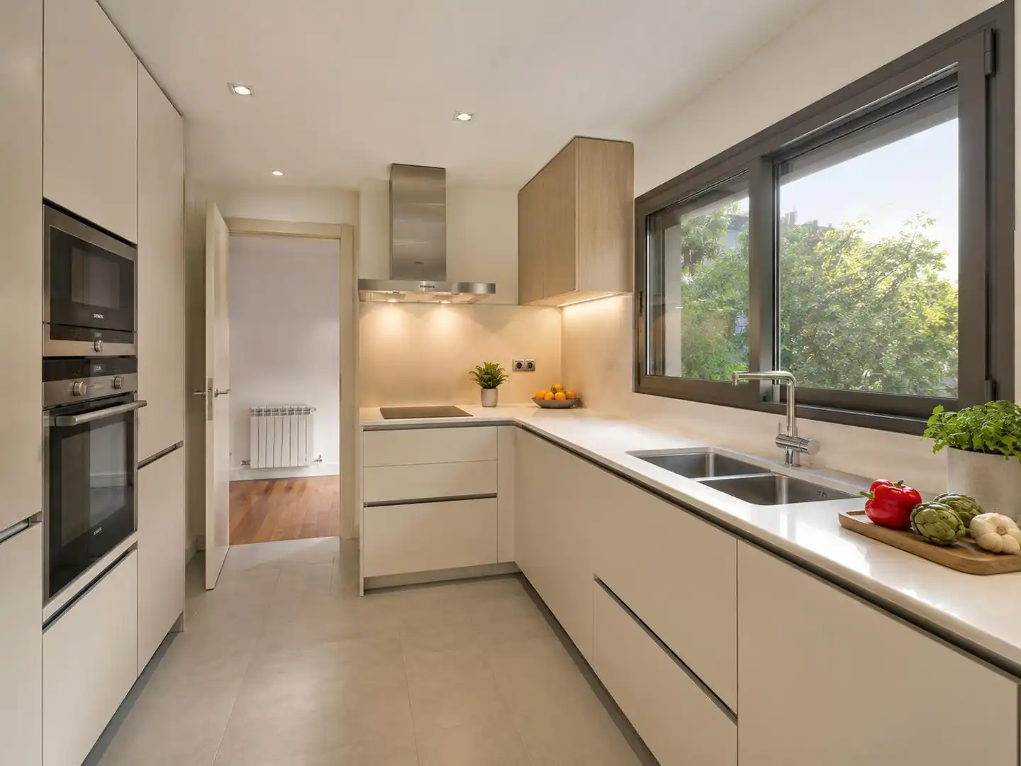 Cuina de Apartament en venda en Barcelona amb Aire condicionat, Calefacció i Balcó
