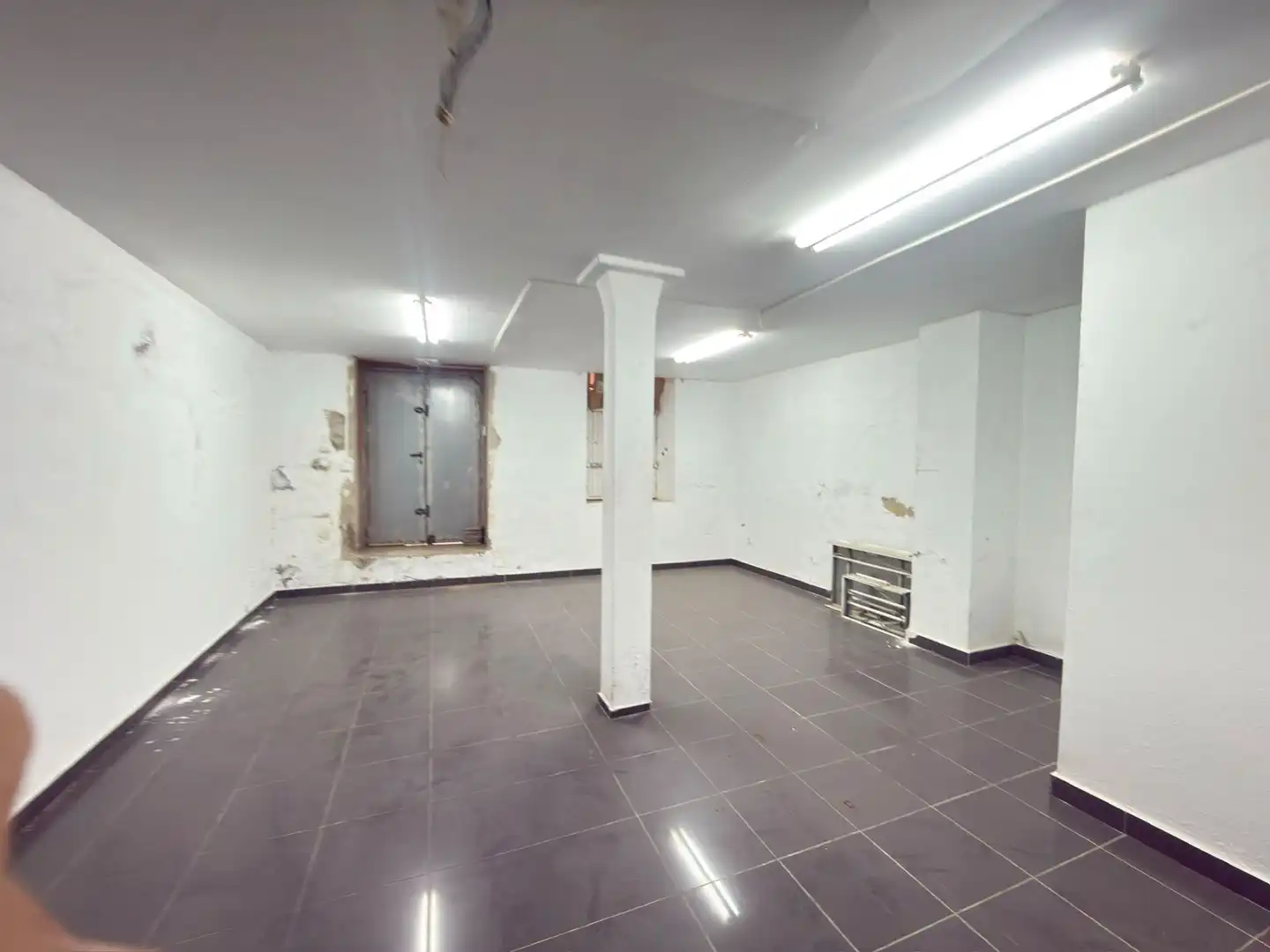 Local comercial de lloguer a Calle Carretería, imagen 3
