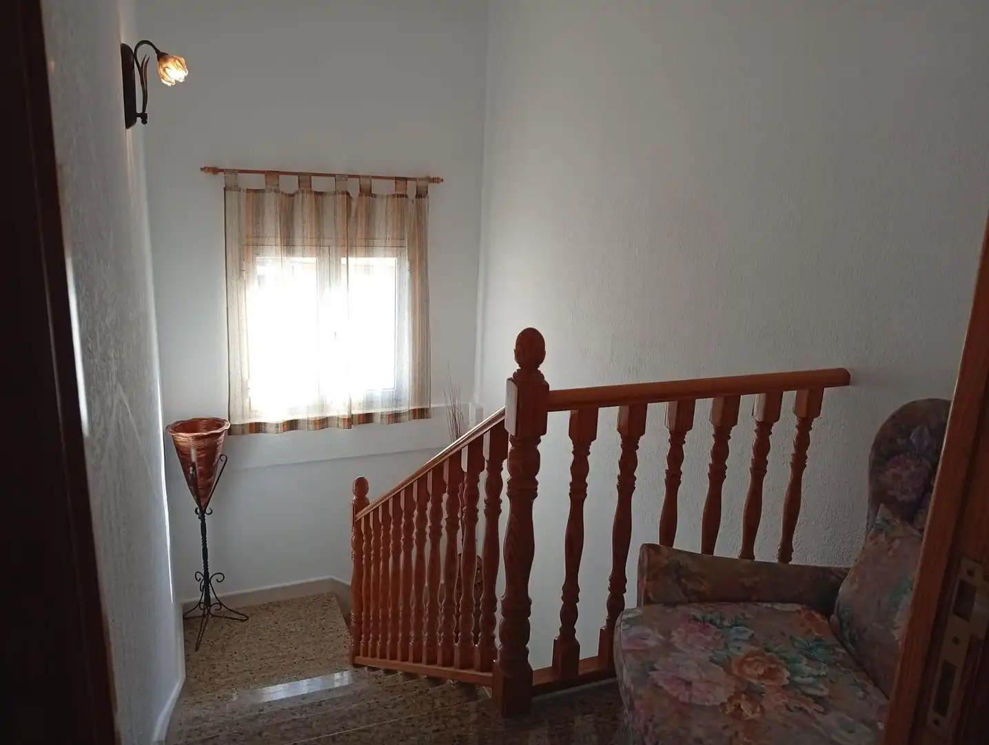 Casa adosada en venda a Cortes - Huertas
