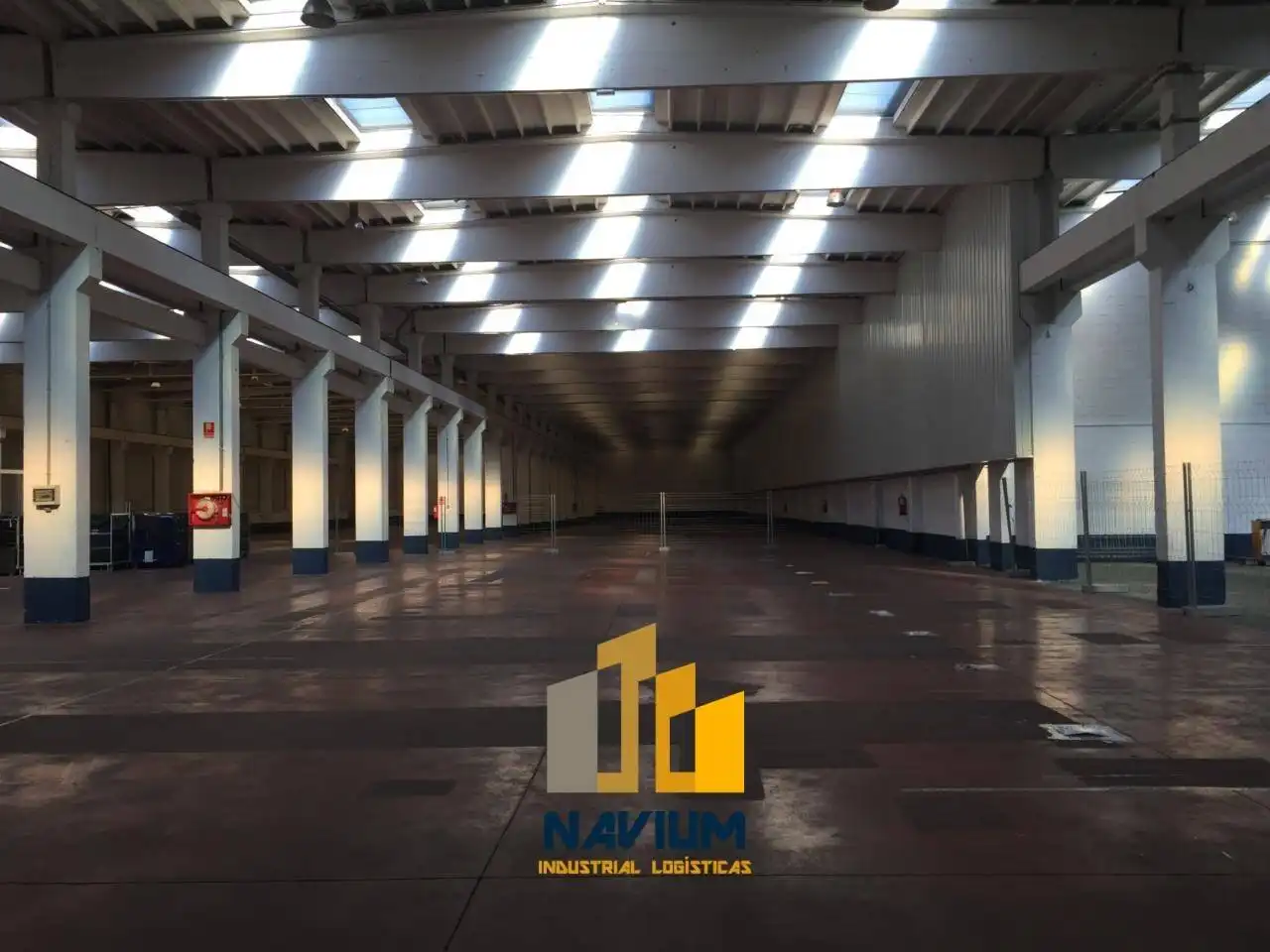 Exterior view of Industrial buildings for rent in Barrio de la Estación