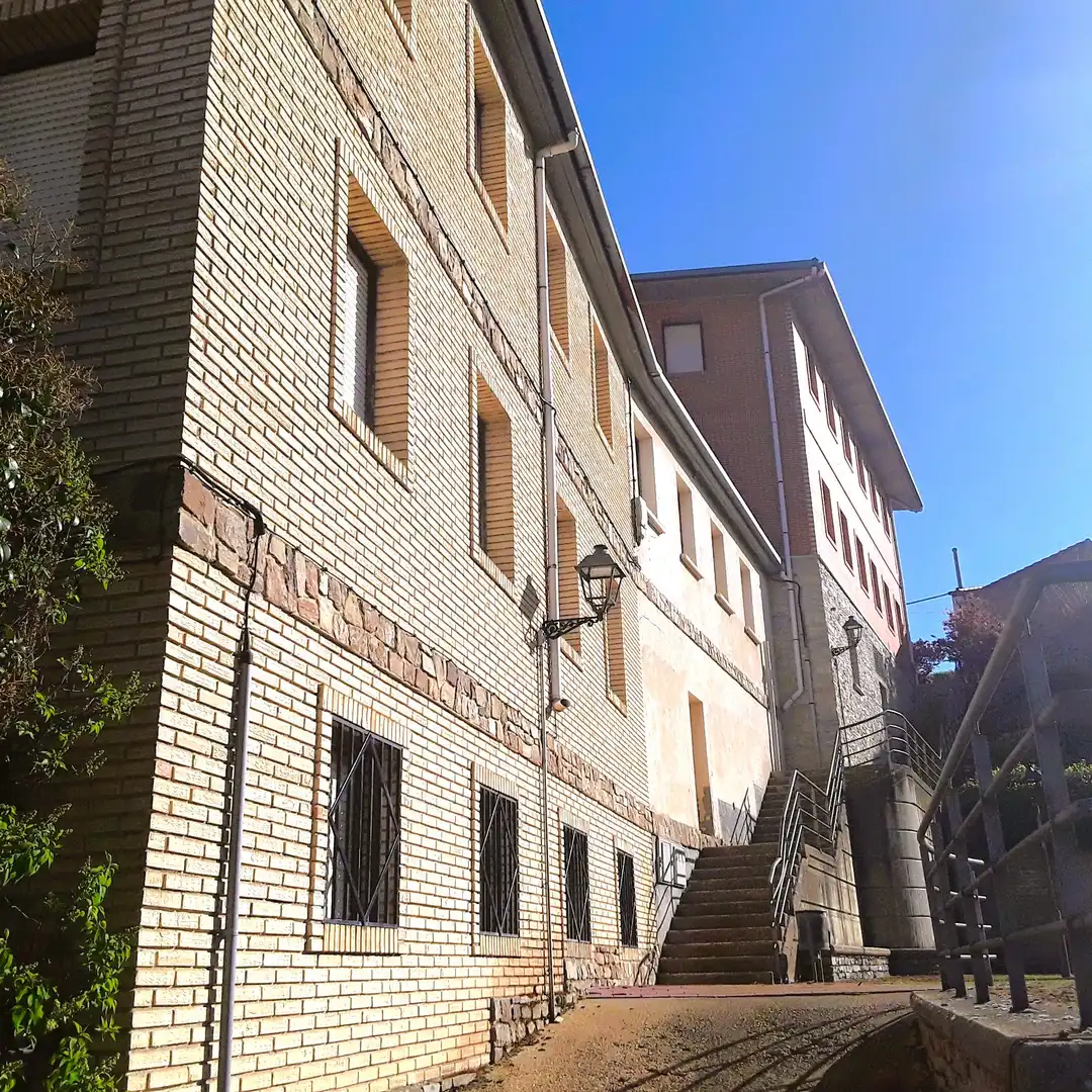 Vista exterior de Nave industrial en venta en San Pedro Manrique con Calefacción