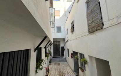 Außenansicht von Haus oder Chalet zum verkauf in  Córdoba Capital mit Terrasse und Balkon