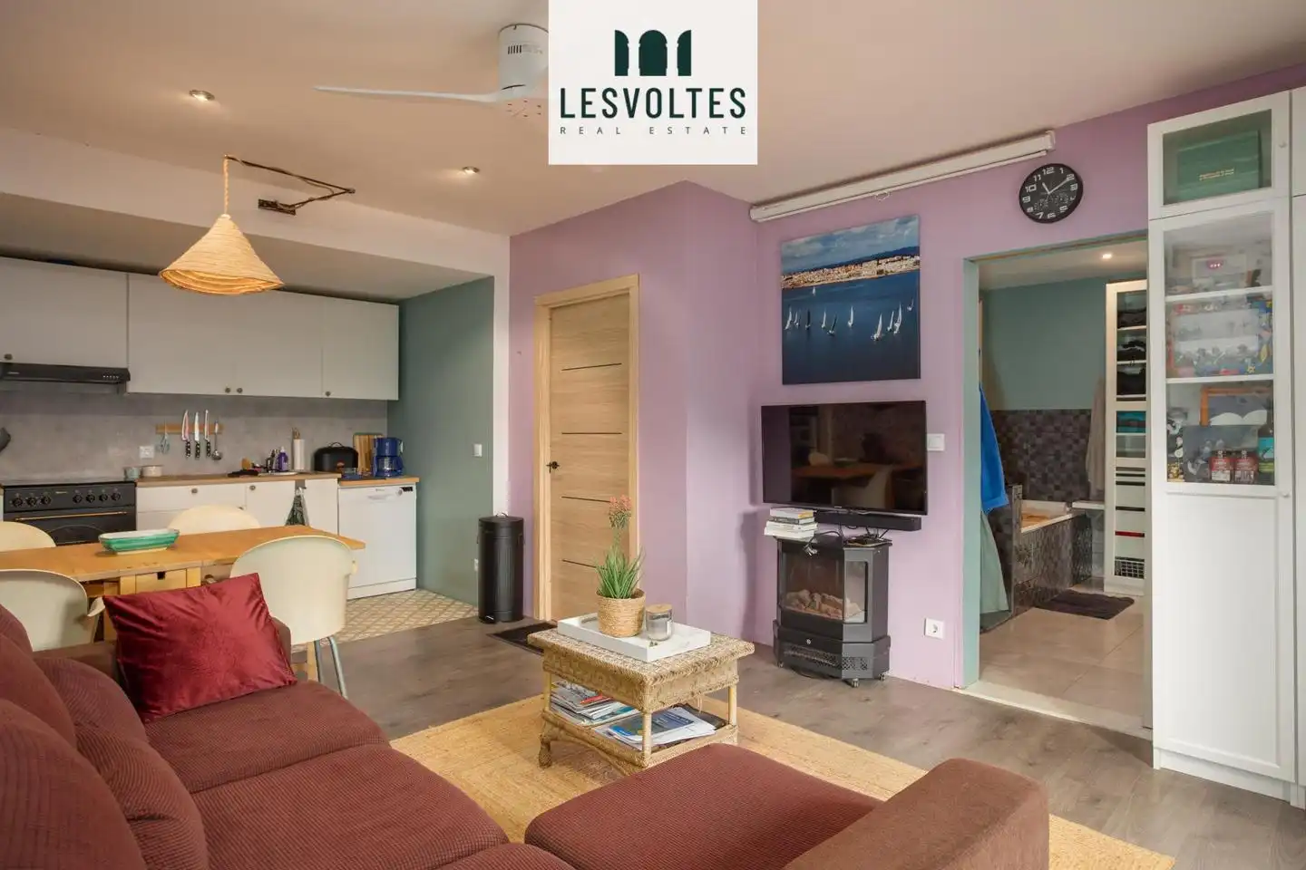 Sala de estar de Casa o chalet en venta en Bellcaire d'Empordà con Calefacción, Jardín privado y Parquet