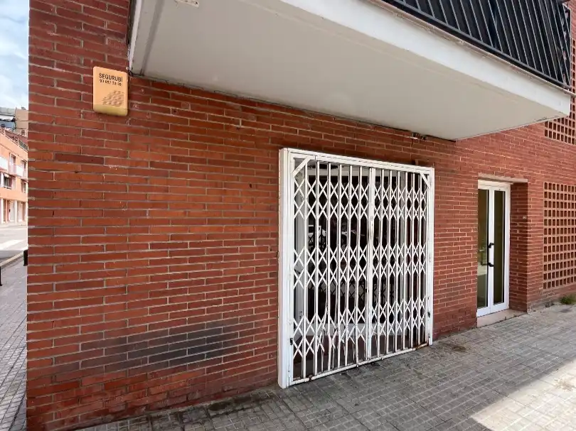 Local comercial en alquiler en Carrer del Doctor Gimbernat 27, imagen 4