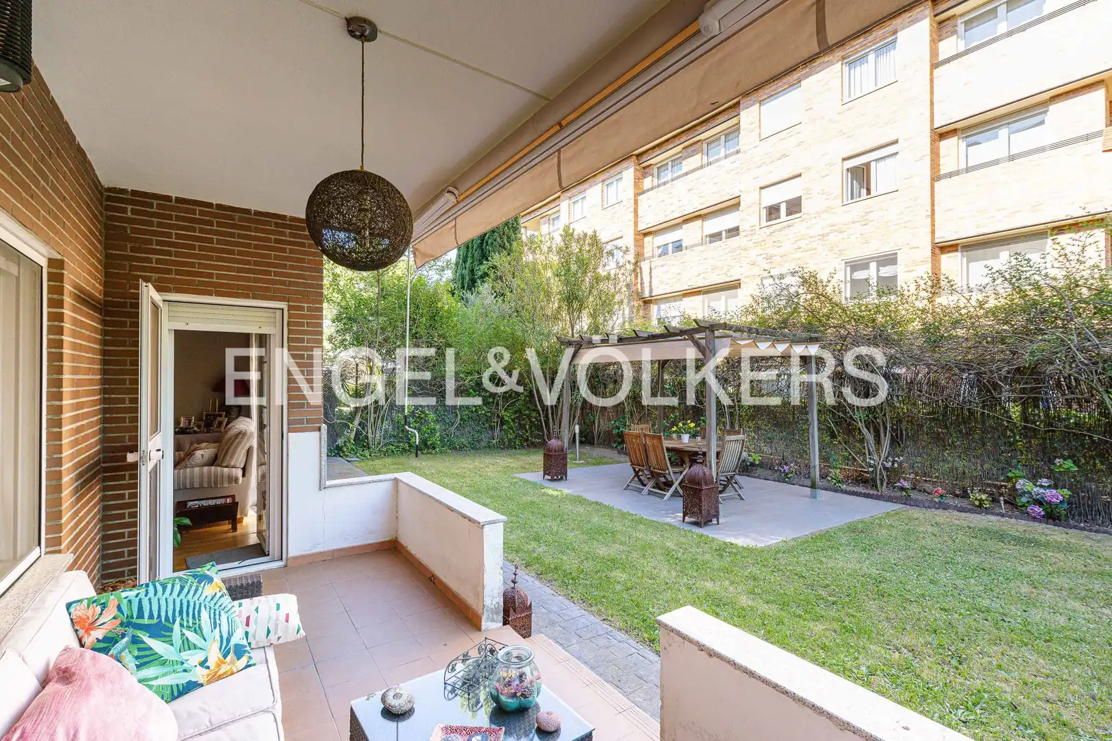 Terrasse von Wohnung zum Verkauf in Majadahonda mit Heizung, Privatgarten und Parkett
