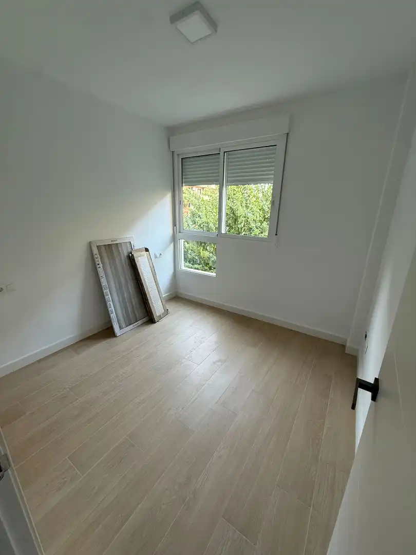 Habitación de Piso de alquiler en Málaga con Aire acondicionado, Amueblado y Horno