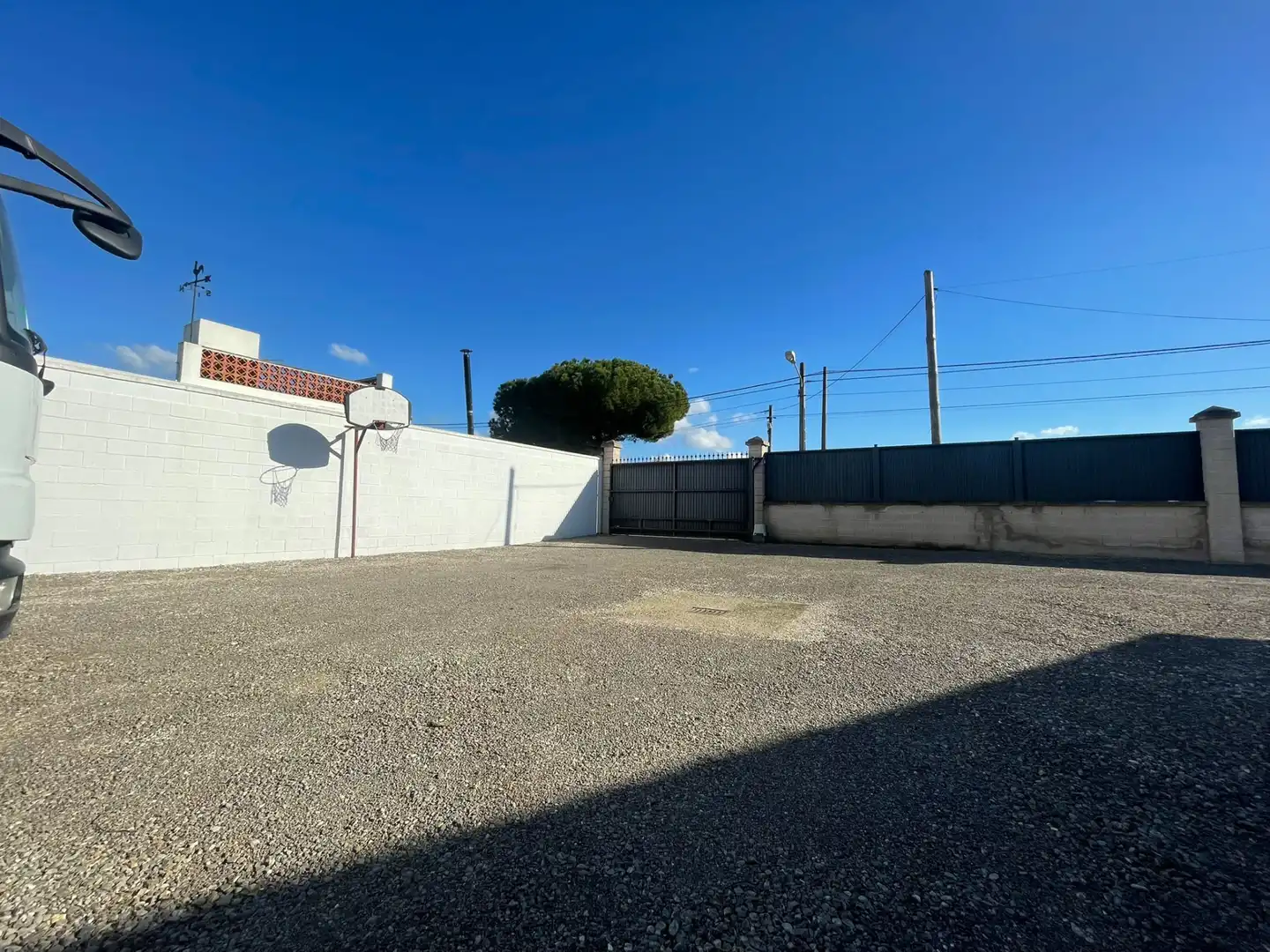 Parking of Houses for sale in Jerez de la Frontera  with Air Conditioner, Private garden and Furnished