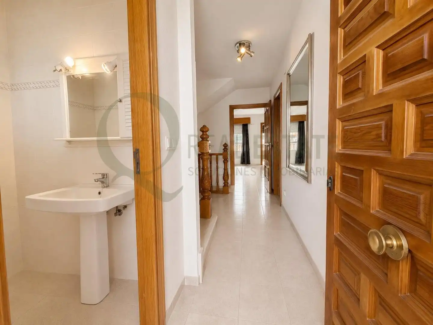 Casa adosada en venta en Alicante / Alacant con Calefacción, Jardín privado y Terraza