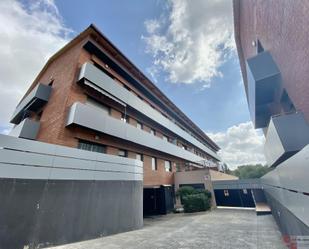 Vista exterior de Pis en venda en Piera amb Aire condicionat i Terrassa