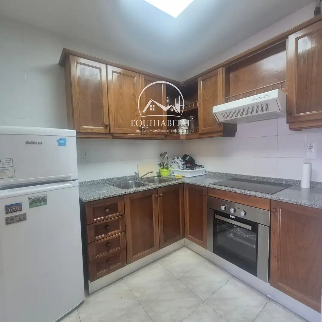 Cocina de Piso de alquiler en Lleida con Aire acondicionado, Terraza y Amueblado