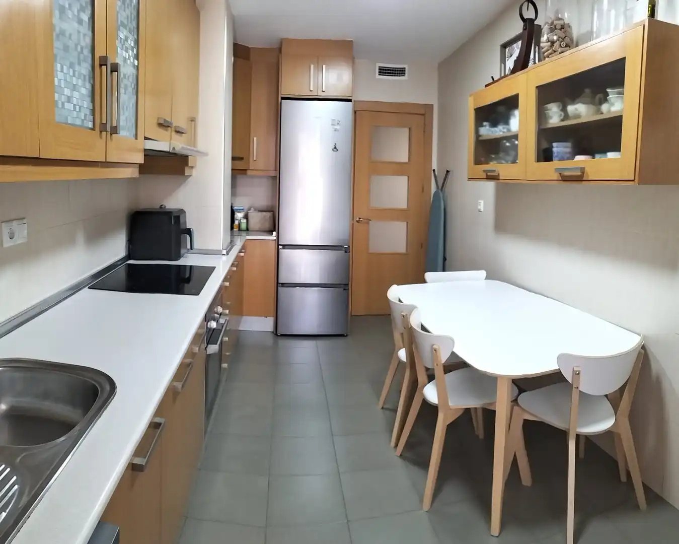 Küche von Wohnungen zum Verkauf in Torrevieja mit Klimaanlage, Heizung und Terrasse