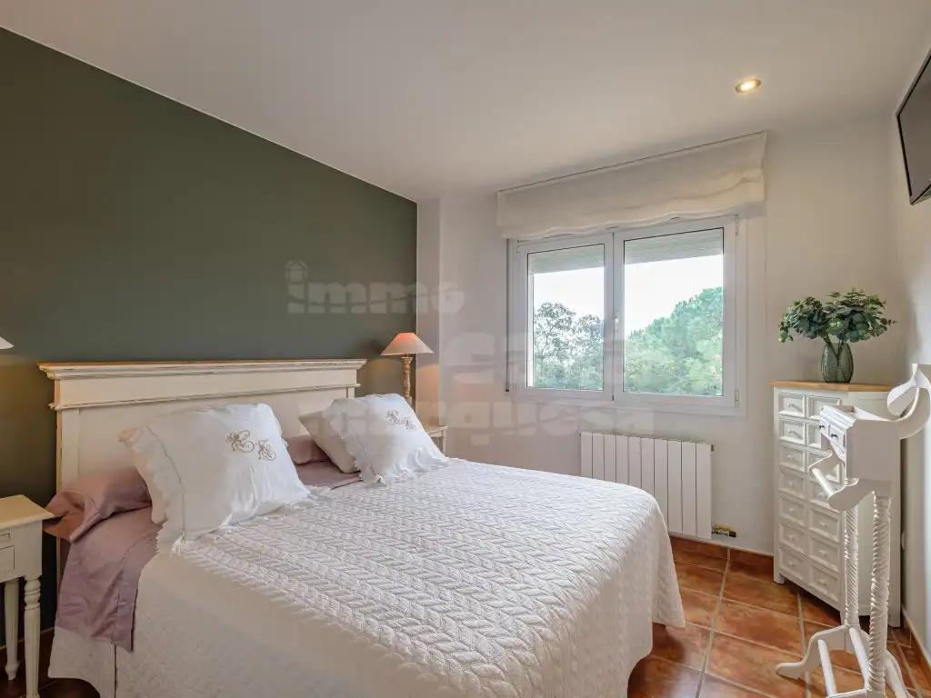 Bedroom of Houses for sale in Palafrugell