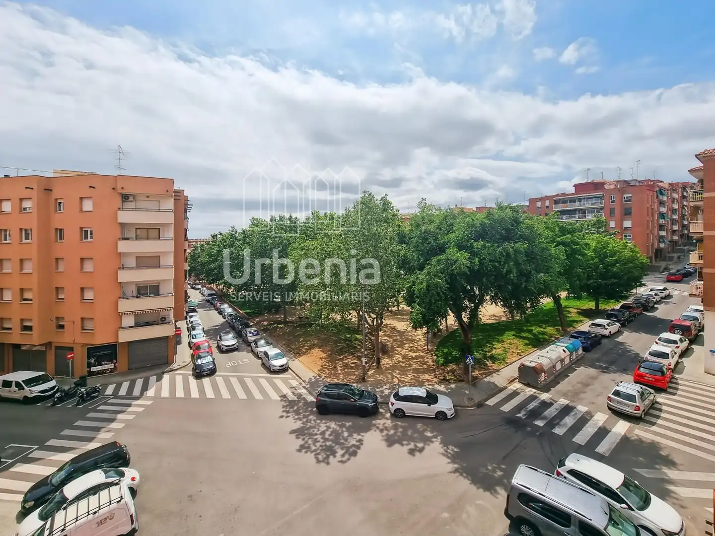 Vista exterior de Piso en venta en Mataró con Aire acondicionado, Calefacción y Terraza