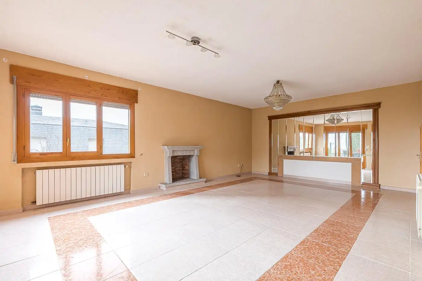 Living room of Detached homes for sale in Galapagar  with Heating, Private garden and Terrace