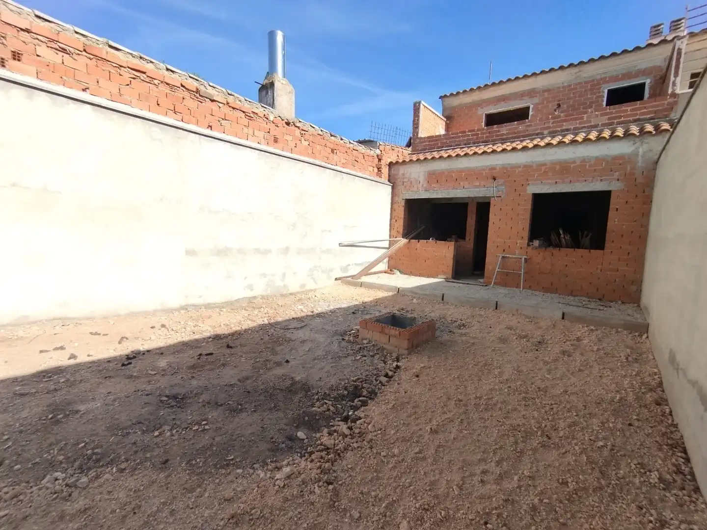 Casa adosada en venda en Tomelloso amb Terrassa i Balcó