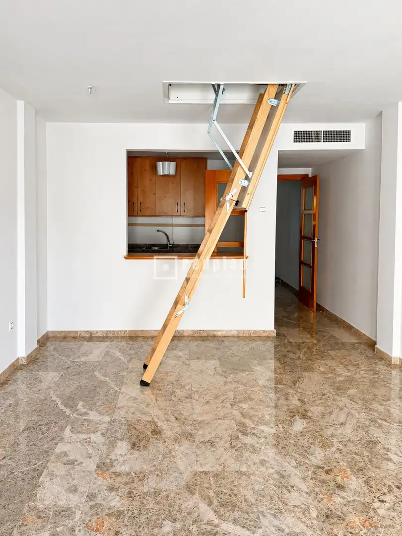 Piso con piscina en venta en El Pinillo, imagen 6