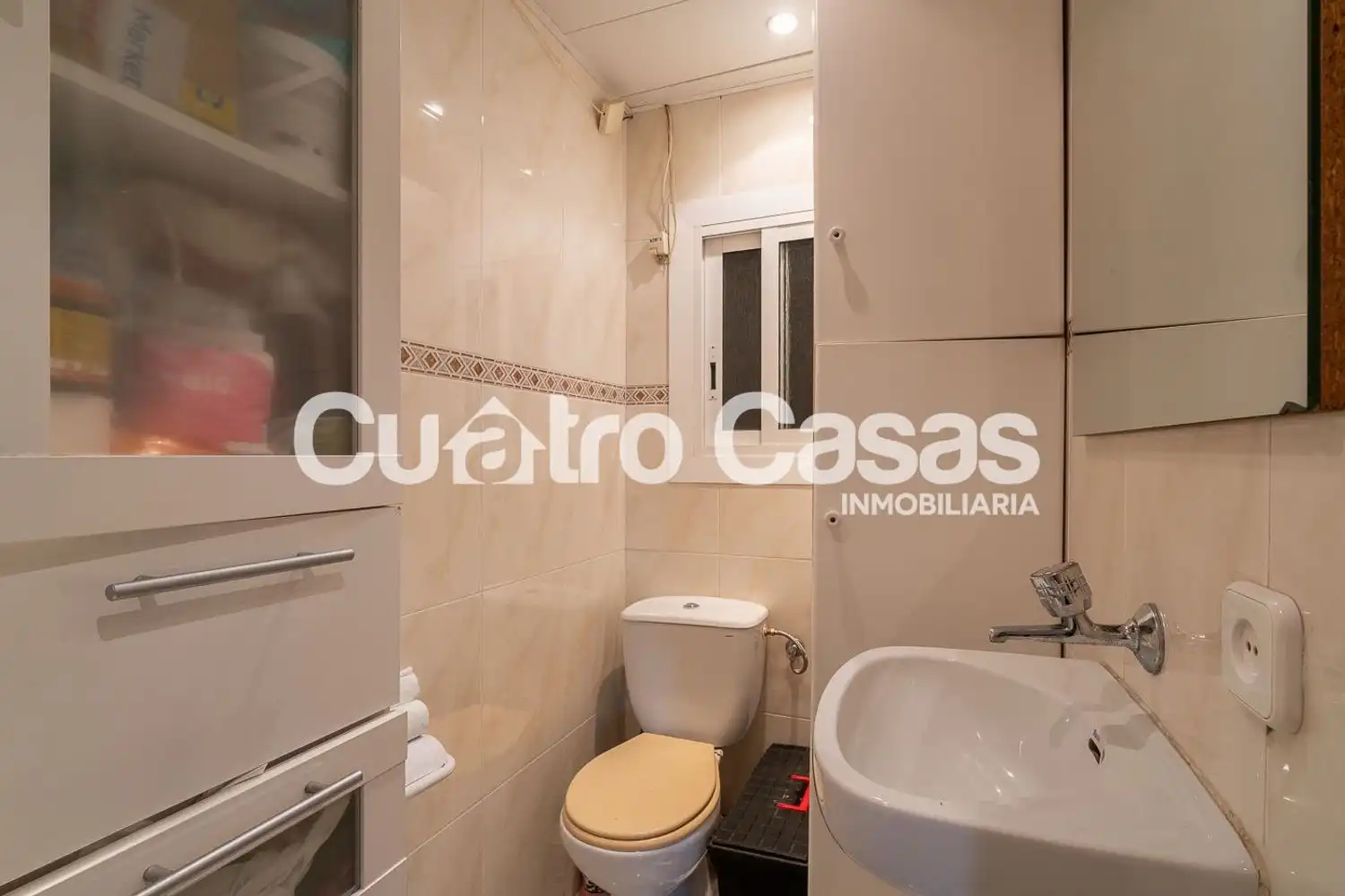 Piso en venta en CL SICILIA, Fort Pienc