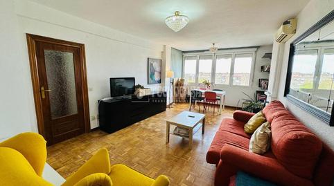 Photo 3 of Flat for sale in Vinateros, Madrid