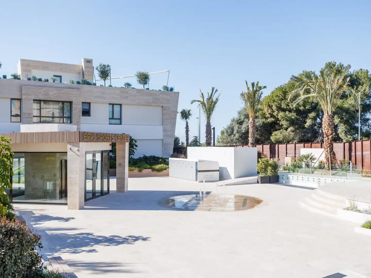 Vista exterior de Apartamento en venta en Marbella con Aire acondicionado, Terraza y Trastero
