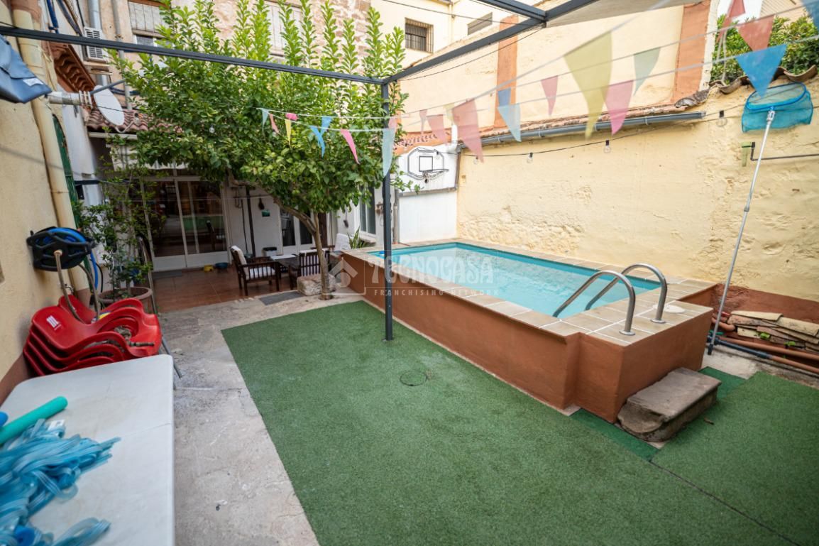 Swimming pool of Flat for sale in Linares  with Air Conditioner, Terrace and Swimming Pool