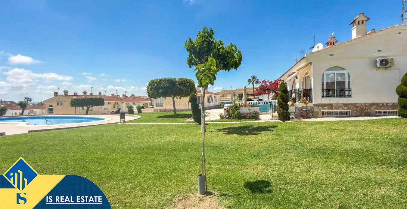 Jardí de Casa o xalet en venda en Rojales amb Aire condicionat, Calefacció i Terrassa