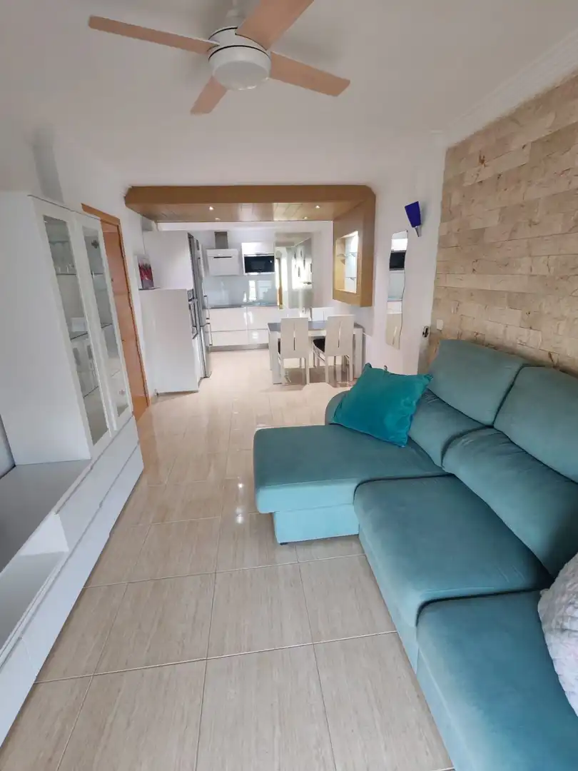 Sala de estar de Piso de alquiler en Telde con Amueblado