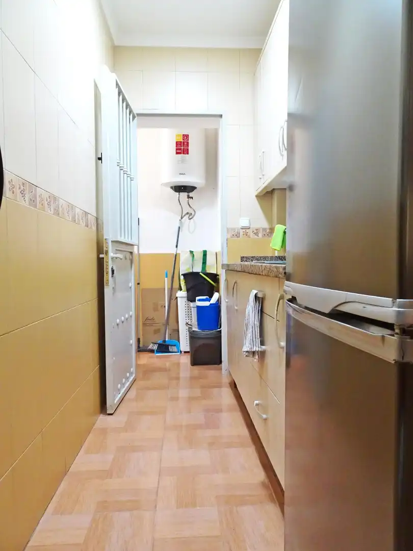 Cuina de Pis en venda en Málaga amb Aire condicionat i Moblat