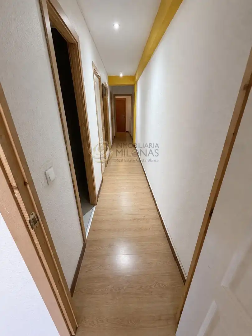 Apartment with terrace for sale in Calle MARQUES DE COMILLAS, imagen 3