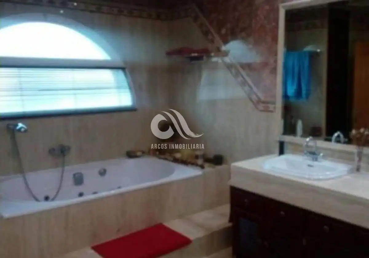 Villa in vendita a Periurbano Oeste - Sierra, imagen 7
