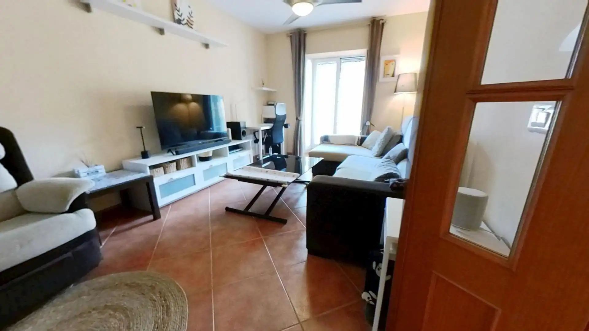 Sala de estar de Casa adosada en venta en Rincón de la Victoria con Aire acondicionado, Terraza y Trastero