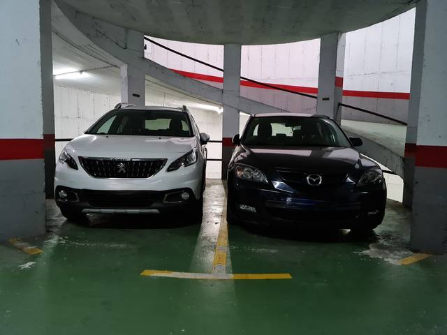 Garaje en Venta en Centre