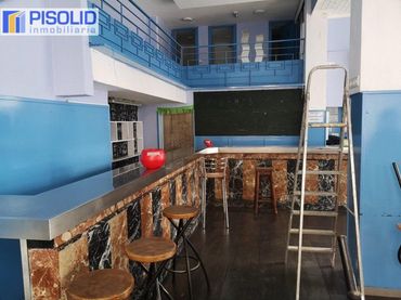 Local comercial en venta en Calle hornija