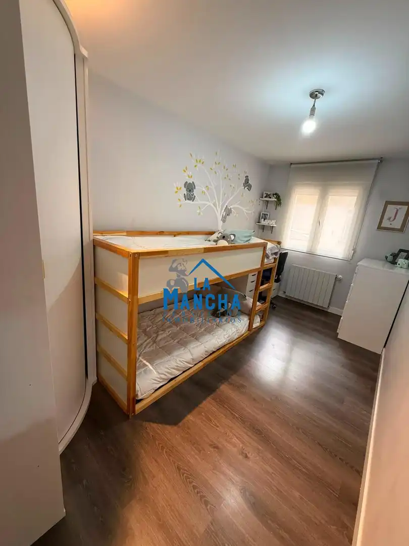 Habitación de Piso en venta en Albacete con Aire acondicionado, Calefacción y Amueblado