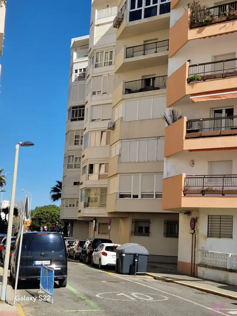 Vista exterior de Piso en venta en Cádiz con Aire acondicionado, Terraza y Trastero