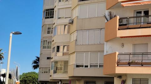 Foto 3 de Piso en venta en Paseo Marítimo - San José - La Laguna,  Cádiz Capital